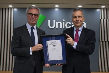 José Sevilla, presidente da Unicaja, e Rafael García Meiro, CEO da AENOR | Foto: Unicaja