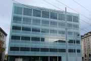 banco safra sarasin | Foto: wikipedia/Guilhem Vellut banco safra sarasin | Foto: wikipedia/Guilhem Vellut