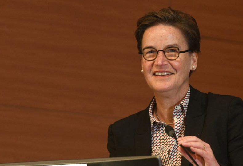 Verena Ross, presidente da ESMA | Foto: linkedIn