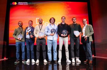 Filippo Rocca, cofundador e CEO da Subbyx; Koen Vanpraet, CEO da Auric; Nuno Pereira,
cofundador e CEO da Paynest; Miguel Linera, fundador da Silkpay; Hugo Leijtens, cofundador e 'chief strategy officer' na Cense;
Clément Carrier, cofundador e CEO da Aria e Henri Dewaerheijd, diretor de 'Market Development' da Western Division da Mastercard | Foto: Mastercard
