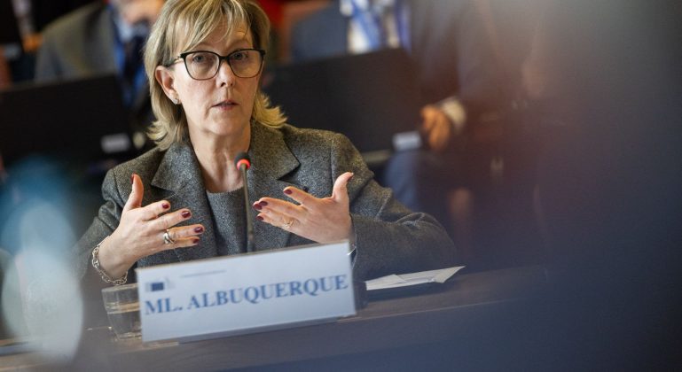 Maria Luís Albuquerque, Comissária Europeia dos Serviços Financeiros/fonte: Comissão Europeia