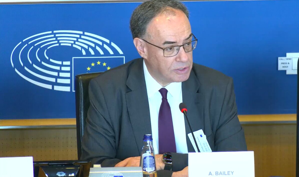 O presidente do Conselho de Estabilidade Financeira, Andrew Bailey/Foto: Parlamento Europeu