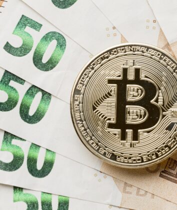 Os criptoativos coexistem com o numerário/Foto: Freepick