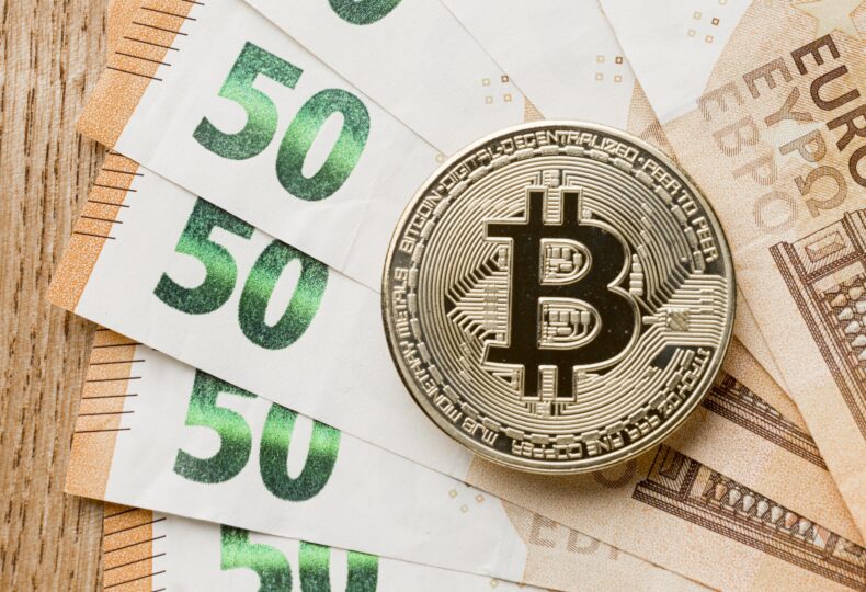 Os criptoativos coexistem com o numerário/Foto: Freepick