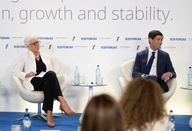 Painel dos governadores dos bancos centrais/Foto: BCE