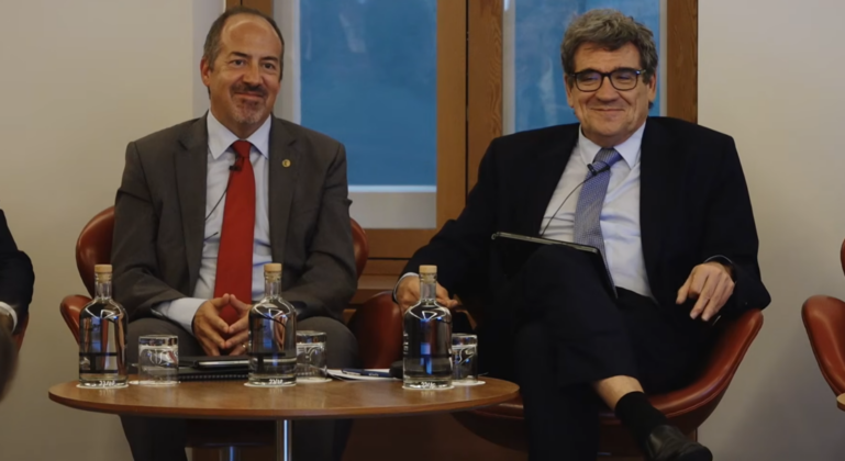 Álvaro Santos Pereira governador do BdP e José Luis Escrivá governador do BdE